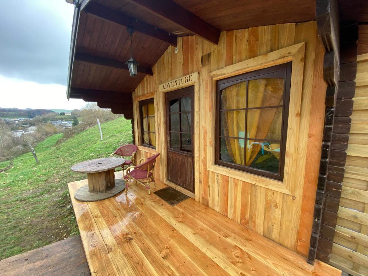 "Le Maloya" Chalets Independants -Chambre Balneo - Relais Motards Lacaune Exteriér fotografie